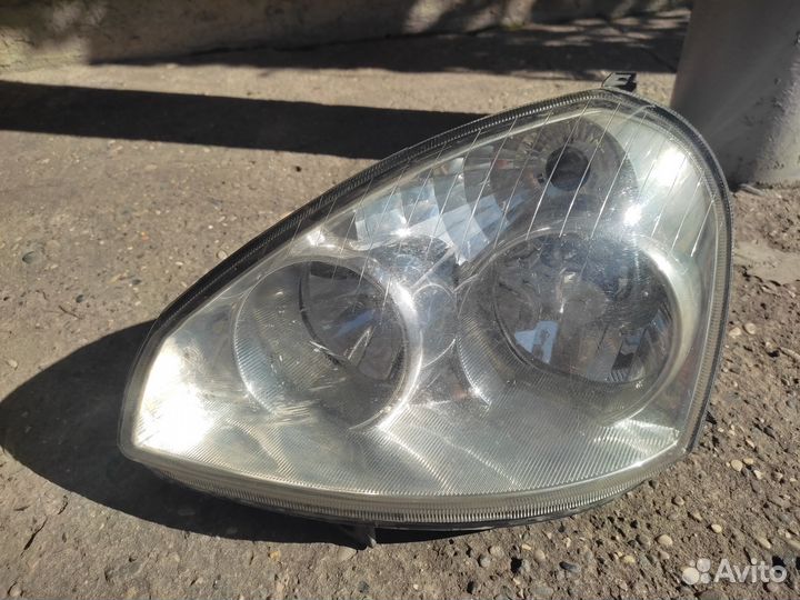 Передние фары на priora 2