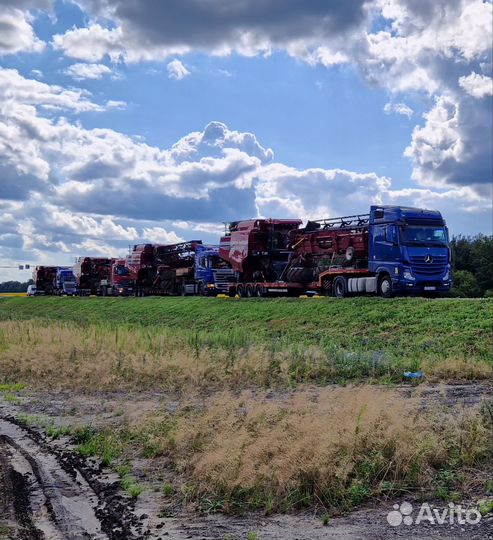 Уборка зерновых комбайнами