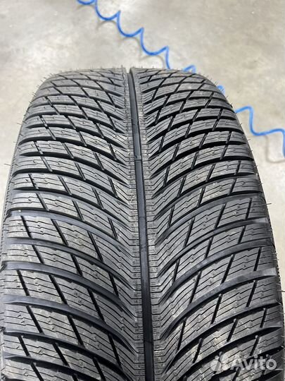 Michelin Pilot Alpin 5 SUV 255/40 R22 103V