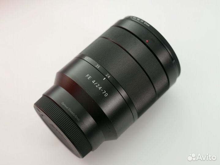 Sony 24-70mm f/4 Carl Zeiss Vario-Tessar FE