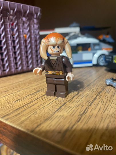Lego seisee tiin