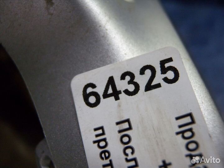 Накладка решетки радиатора Mercedes W218 C218 Мерс