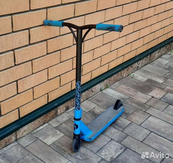 Трюковой самокат