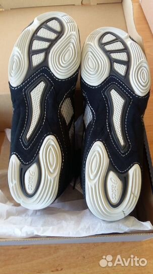 Боксерки asics
