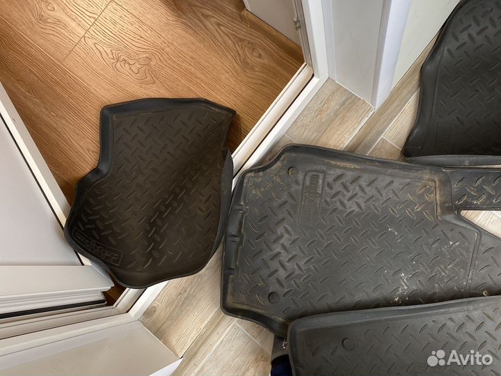 Коврики в машину polo