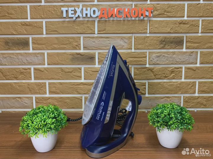 Утюг Tefal Smart Protect Plus FV6872E0