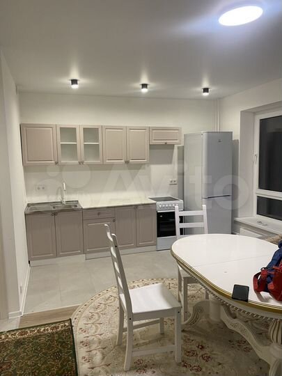 2-к. квартира, 54 м², 17/25 эт.