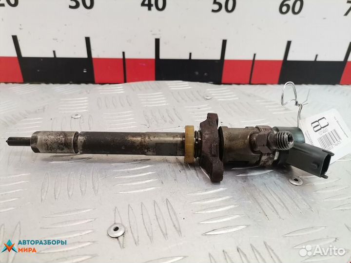 Форсунка Ford Fusion рест. 2006 1477146