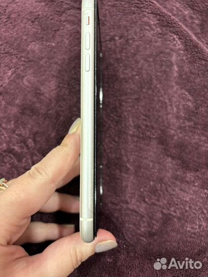 iPhone Xr, 128 ГБ