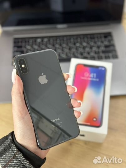 iPhone X, 256 ГБ