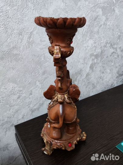 Подсвечник