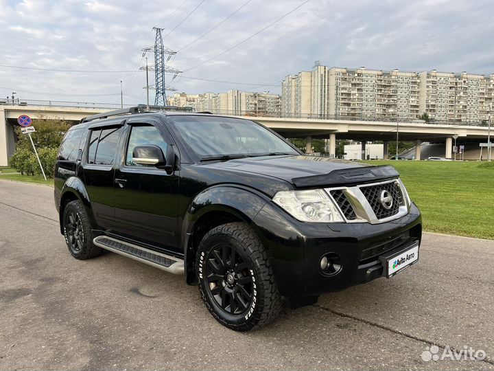 Nissan Pathfinder 2.5 AT, 2011, 237 000 км