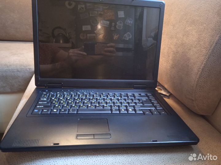 Roverbook Voyager V514L