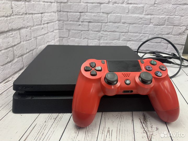 Sony PlayStation 4 Sim 1TB CUH-2208B+ 1 геймпад