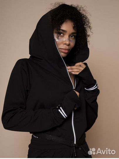 Спортивный костюм женский новый