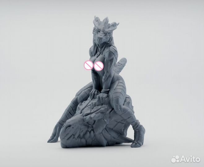 Фигурка Красавица-дракон для коллекции