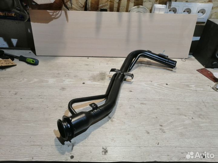 Горловина топливного бака mitsubishi pajero pinin