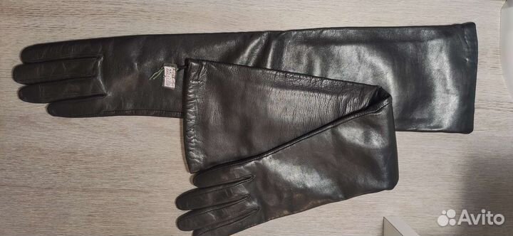 Перчатки женские кожаные новые