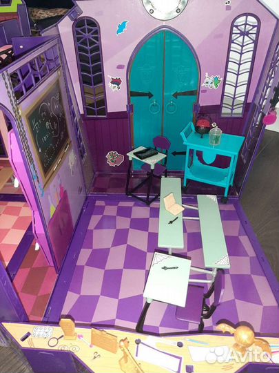 Игровой набор Монстер Хай Школа монстров