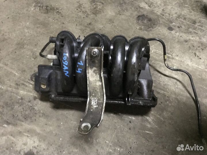 Коллектор впускной (Renault Logan, Renault Symbol)