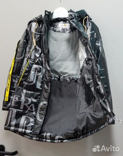 Куртка демисезонная(для девочки),новая,р.146
