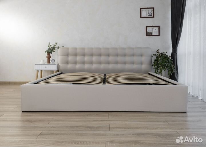 Кровать с матрасом 180х200 двуспальная