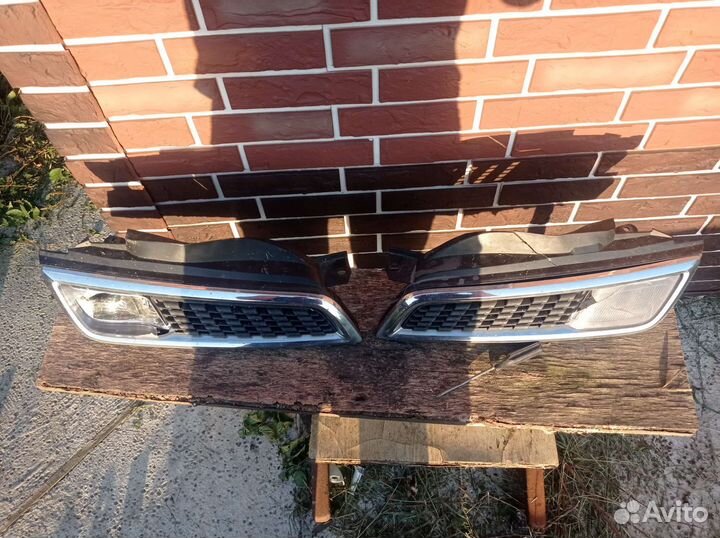 Решетка радиатора на nissan micra k12