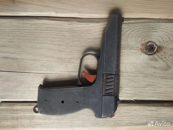 Игрушечный пистолет СССР