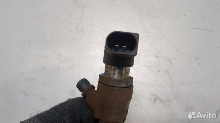 Форсунка топливная Nissan Juke