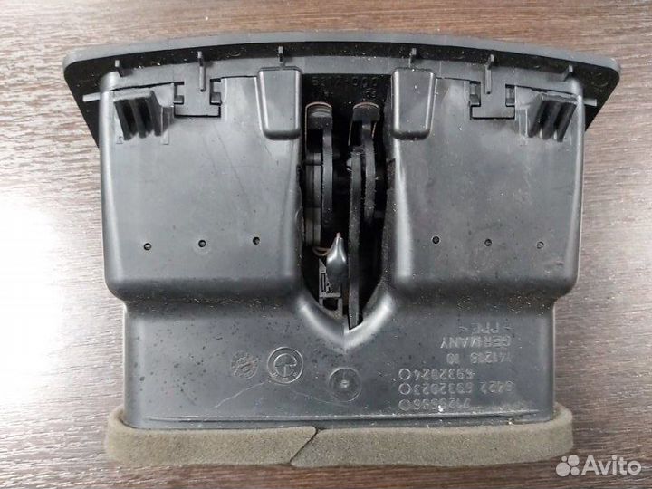 Дефлектор воздушный Bmw 525I E60 N52B25AF 2006