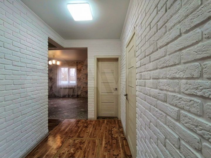 Дом 60 м² на участке 5 сот.