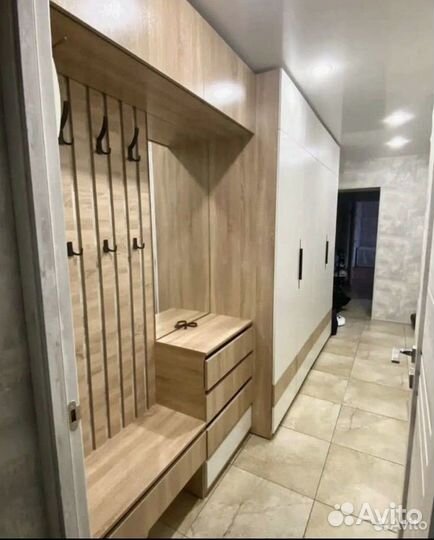 Шкаф в прихожую