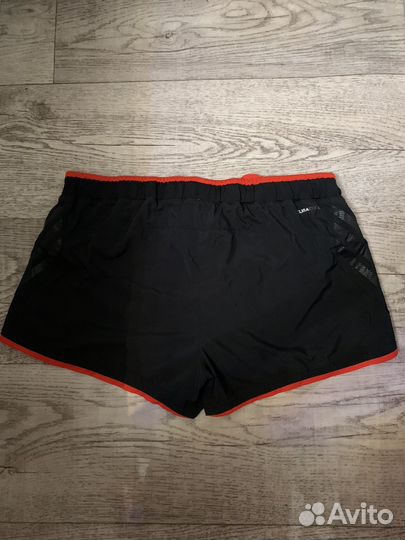 Шорты спортиыные adidas