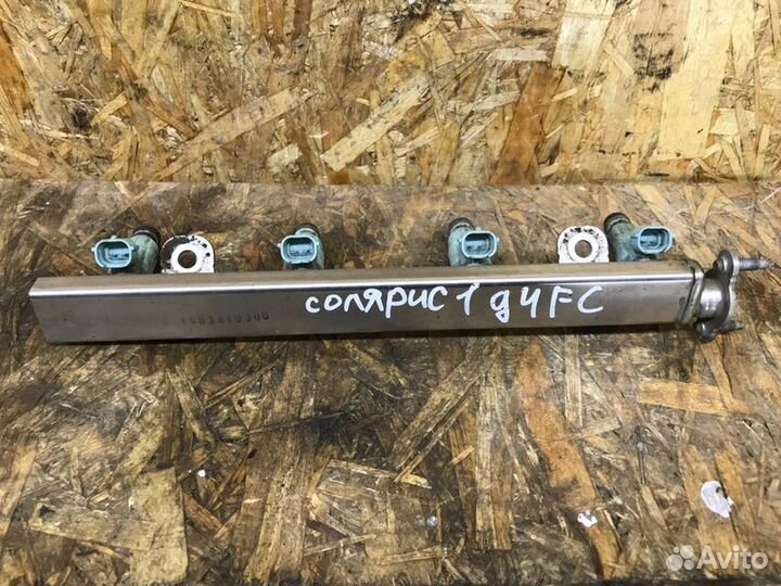 Рампа с форсунками Hyundai Solaris 1 седан 1.4