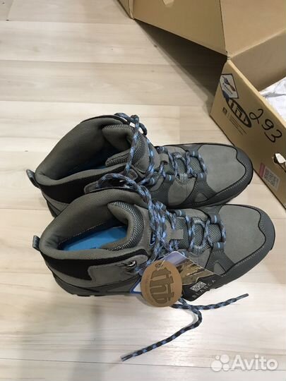 Трекинговые ботинки женские 40