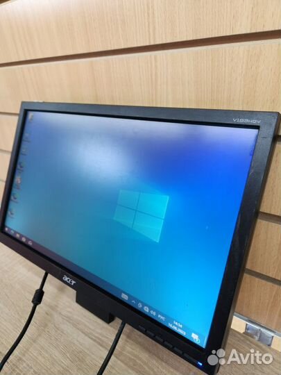 Монитор. Acer V193HQV