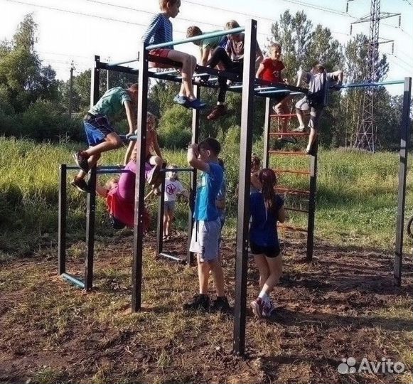 Спортивный комплекс воркаут для двора