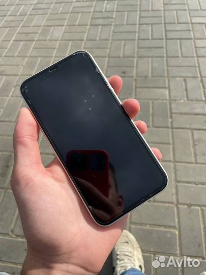 iPhone Xr, 64 ГБ