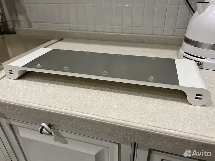 Полка для клавиатуры с usb