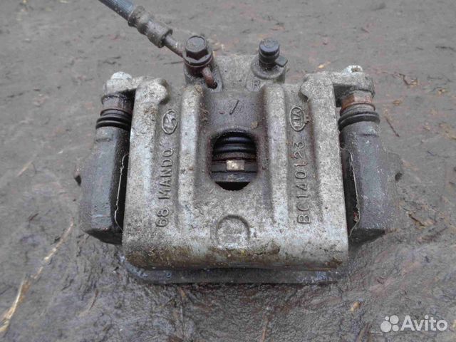 Суппорт задний правый Hyundai Santa Fe 3 DM