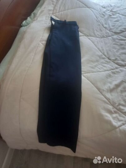 Отдам вещи на мальчика 10-12 лет