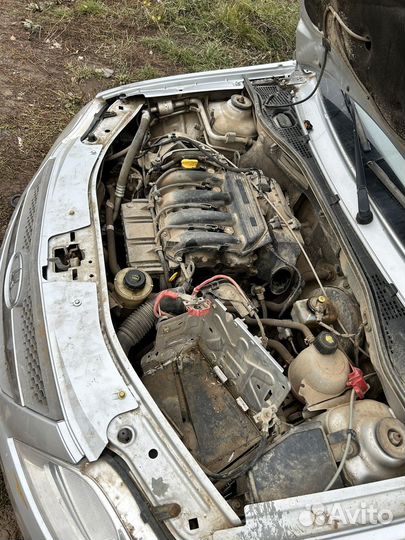 LADA Largus 1.6 МТ, 2016, битый, 128 000 км