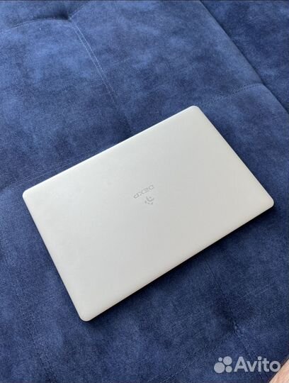 Нетбук 13.3*(34см) dexp Navis P100 Celeron N3350