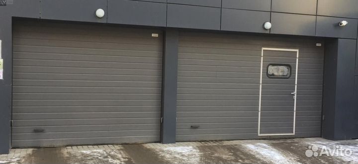 Подъемные ворота