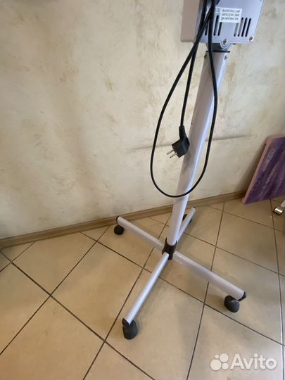 Лампа лупа напольная