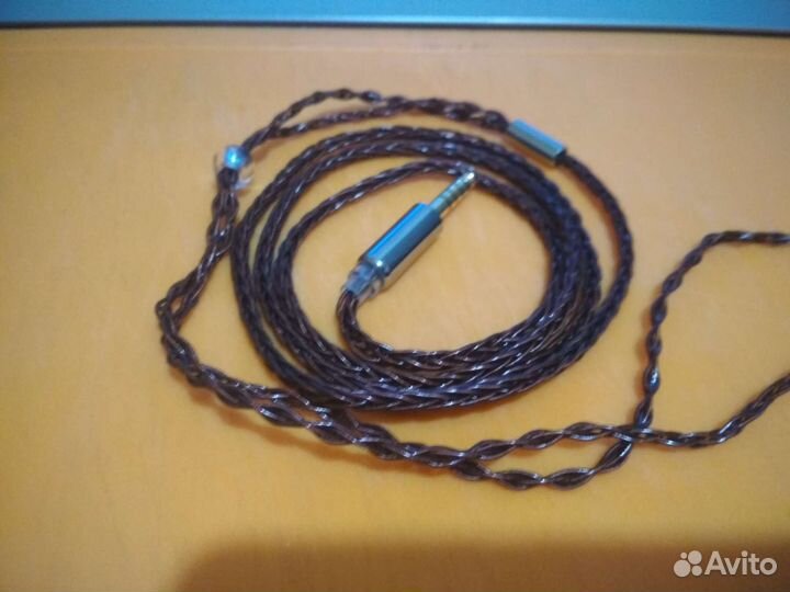 Балансный кабель для наушников 4,4 mmcx