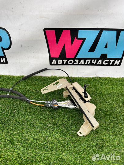 Замок двери передней левой Ford Explorer 6 U625