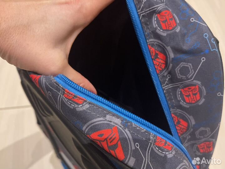 Школьный рюкзак