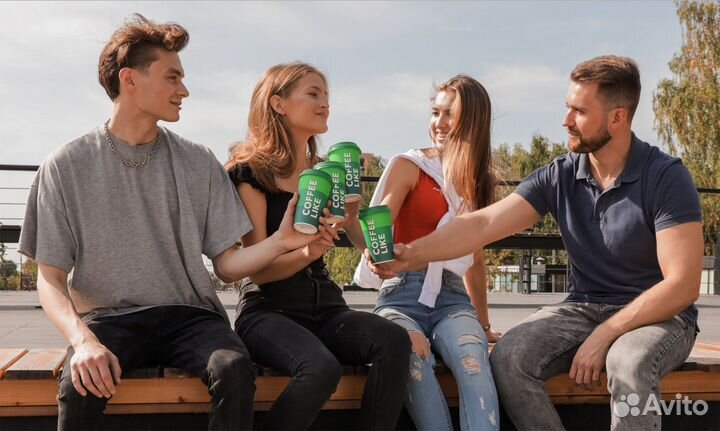 Бариста в кофейню