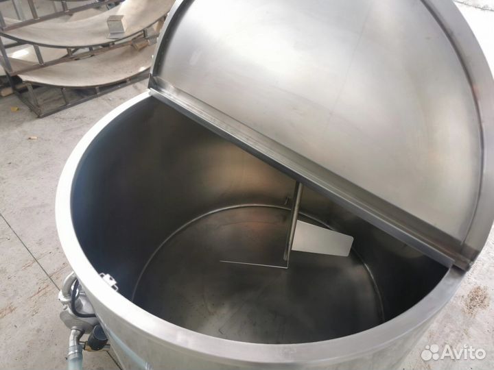 Вертикальный охладитель молока открытого типа 700